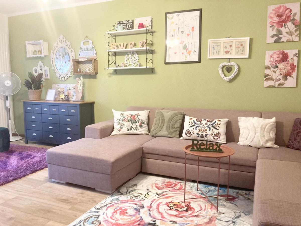 Sweet Garden Residence Brasov Luaran gambar